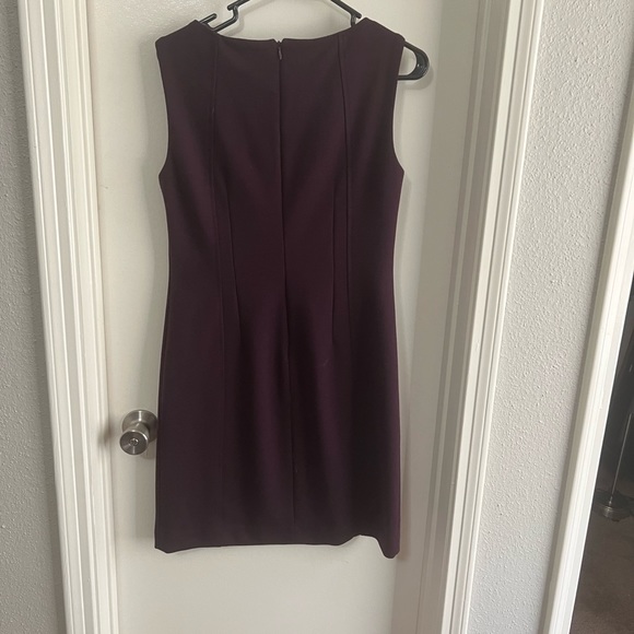 Purple Sleeveless Dress - Picture 2 of 3